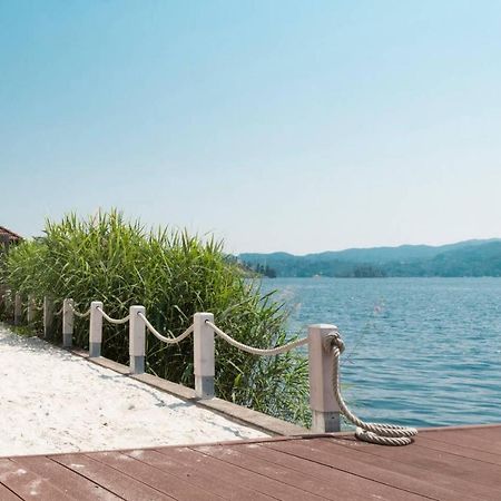 La Playa Cottage Con Spiaggia Privata بيتيناسكو المظهر الخارجي الصورة