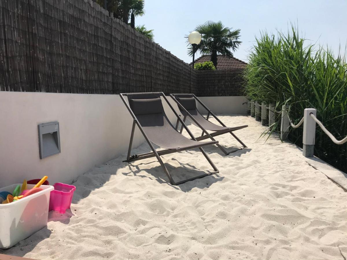 La Playa Cottage Con Spiaggia Privata بيتيناسكو المظهر الخارجي الصورة