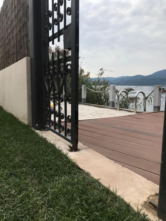 La Playa Cottage Con Spiaggia Privata بيتيناسكو المظهر الخارجي الصورة