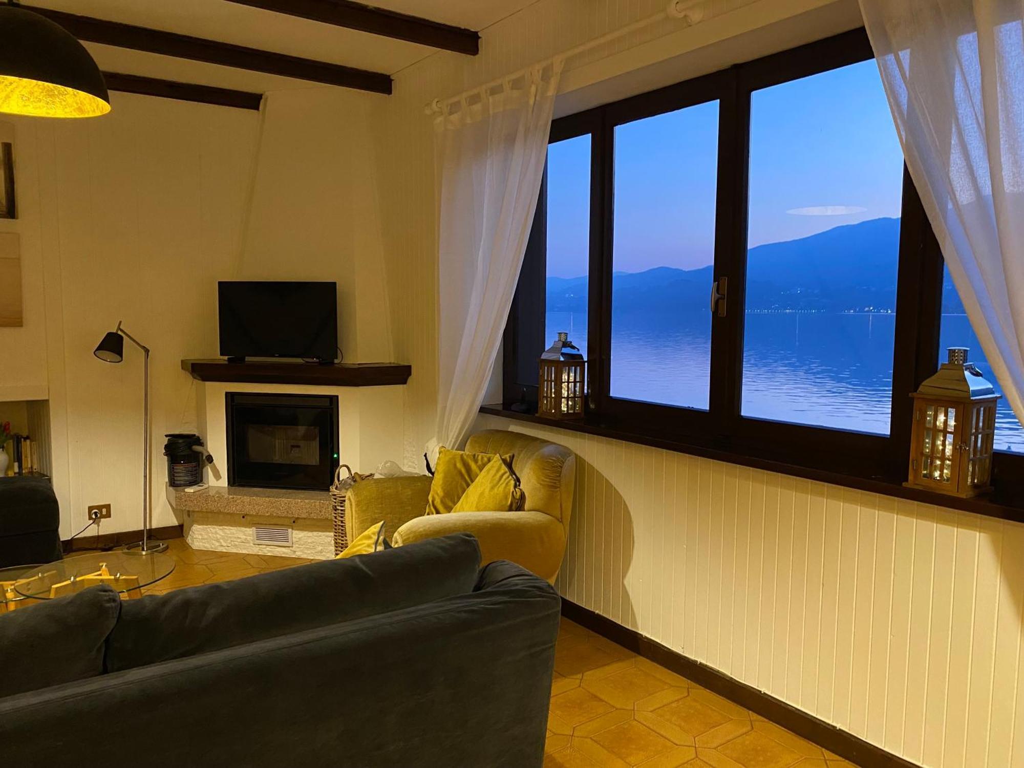 La Playa Cottage Con Spiaggia Privata بيتيناسكو المظهر الخارجي الصورة